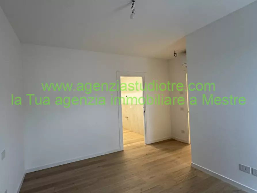 Immagine 10 di Casa trifamiliare in vendita  in Via Ronzinella a Mogliano Veneto