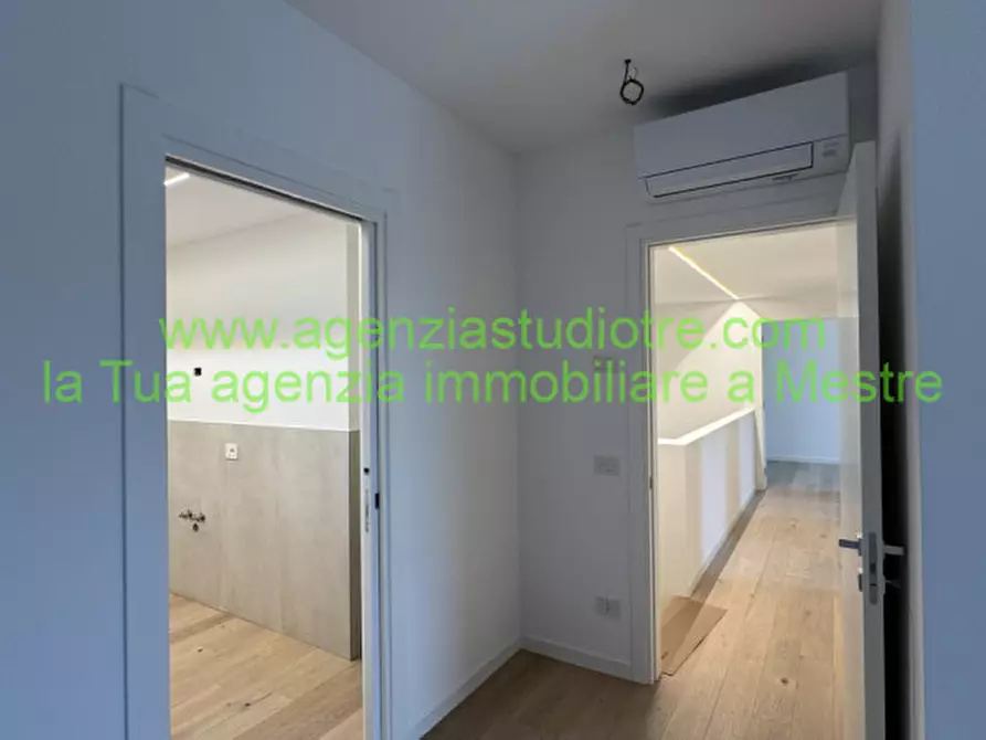 Immagine 12 di Casa trifamiliare in vendita  in Via Ronzinella a Mogliano Veneto