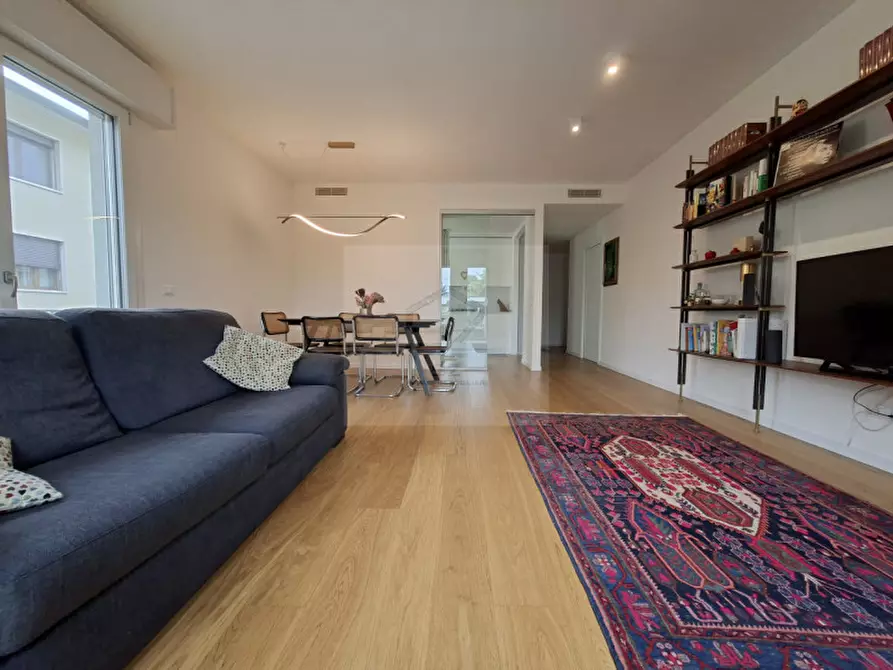 Immagine 2 di Appartamento in vendita  in Via Volfango Goethe a Padova