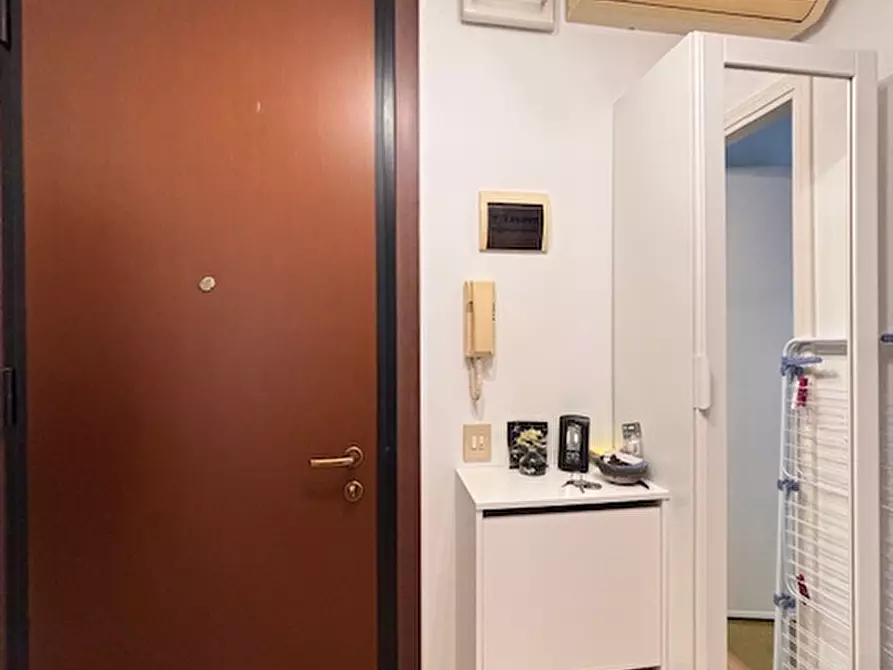 Immagine 26 di Monolocale in vendita  in via Carlo Pisacane a Padova