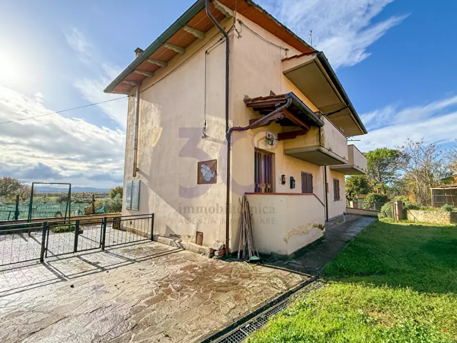 Immagine 2 di Casa indipendente in vendita  in Cafaggio a Capolona