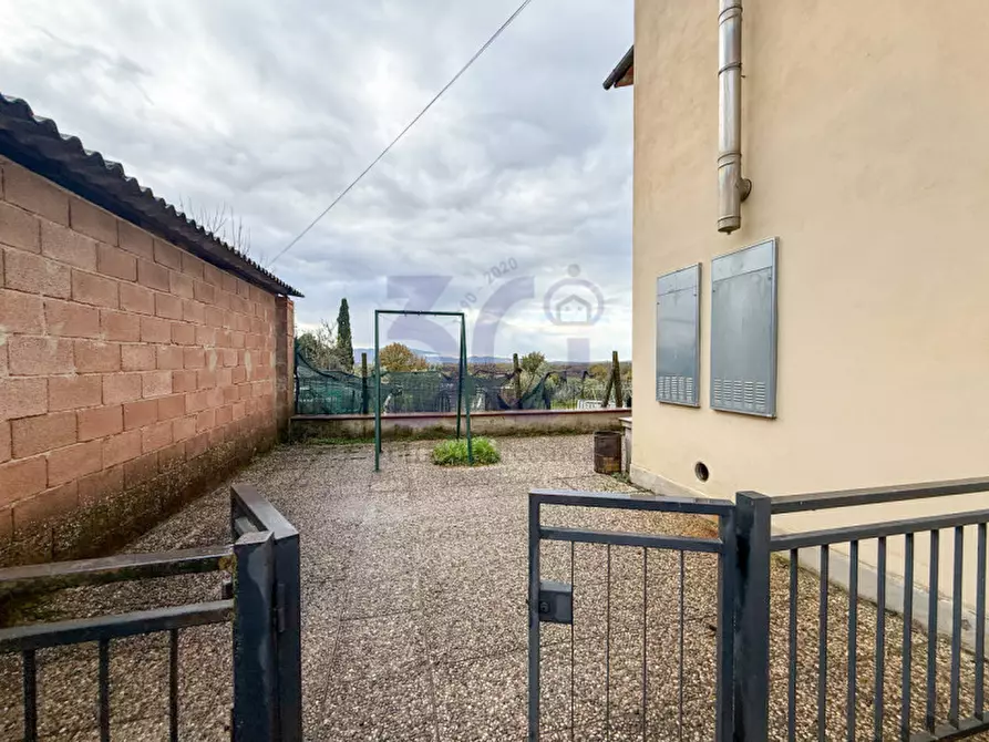 Immagine 5 di Casa indipendente in vendita  in Cafaggio a Capolona