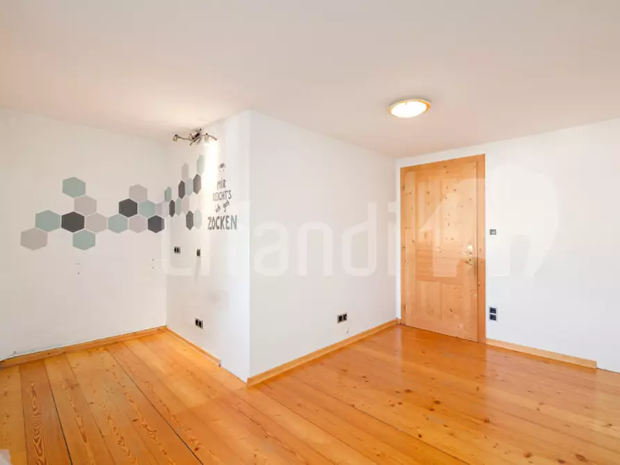 Immagine 8 di Appartamento in vendita  in Oberplanitzing - Pianizza di Sopra a Caldaro Sulla Strada Del Vino .Kaltern An De.