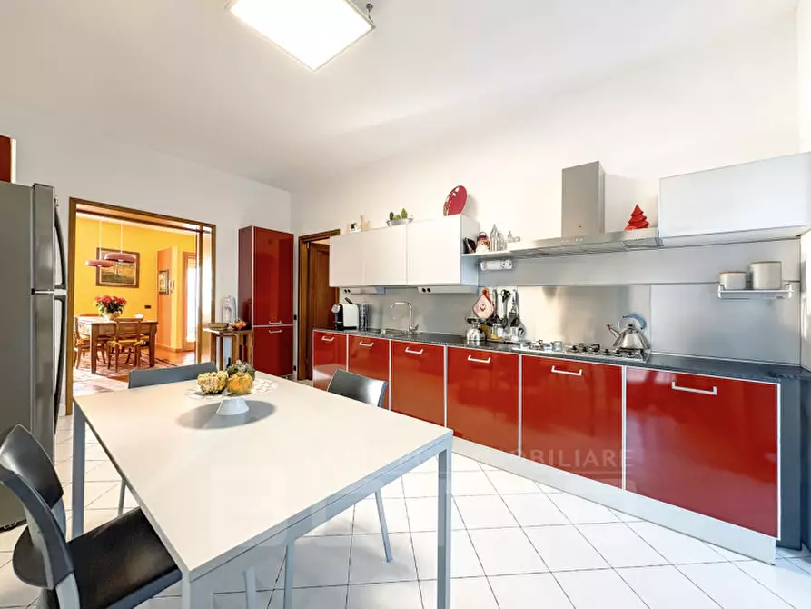 Immagine 10 di Casa trifamiliare in vendita  in Via Stazione n.16 a Marano Ticino