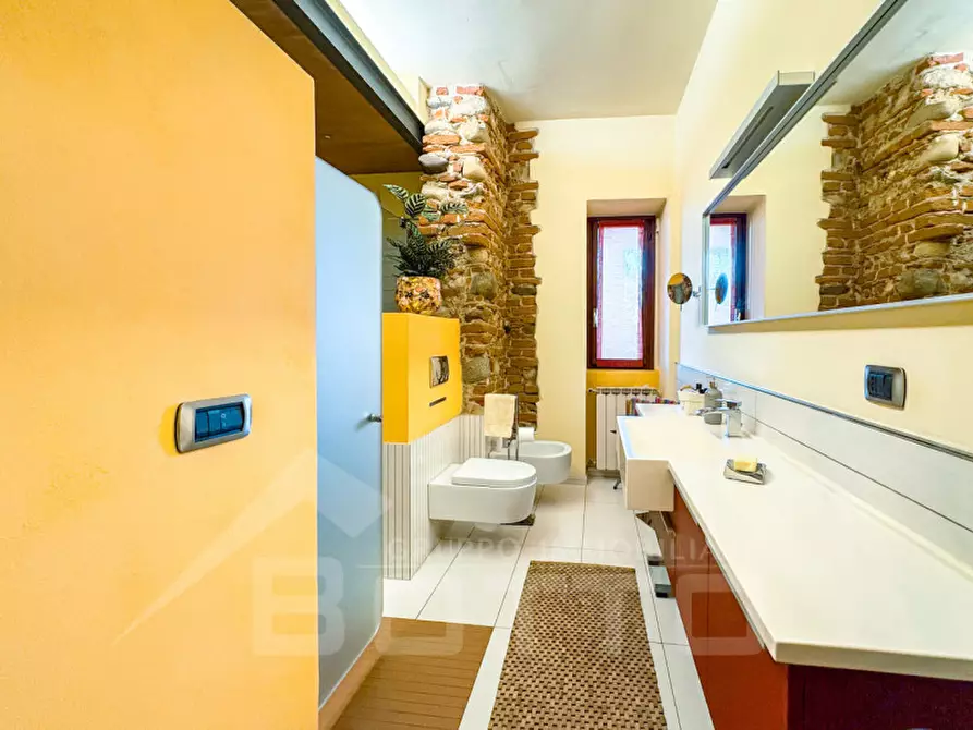 Immagine 23 di Casa trifamiliare in vendita  in Via Stazione n.16 a Marano Ticino