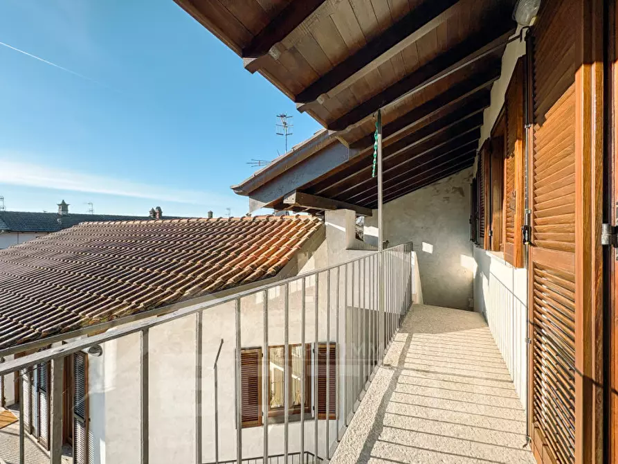 Immagine 38 di Casa trifamiliare in vendita  in Via Stazione n.16 a Marano Ticino