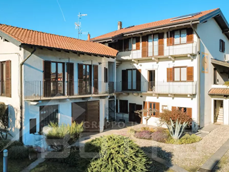 Immagine 54 di Casa trifamiliare in vendita  in Via Stazione n.16 a Marano Ticino