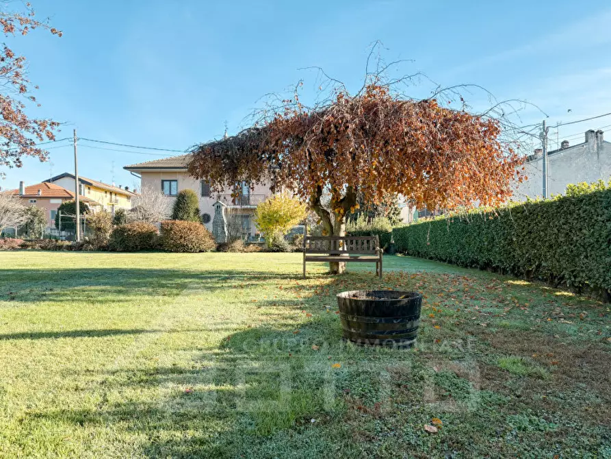 Immagine 62 di Casa trifamiliare in vendita  in Via Stazione n.16 a Marano Ticino