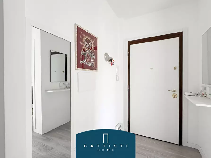 Immagine 18 di Appartamento in vendita  in Via Luigi Biolchini a Roma