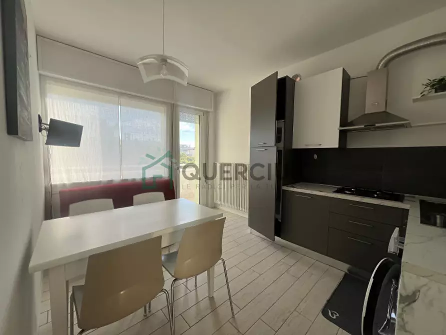 Immagine 1 di Appartamento in vendita  in Piazza Aurora a Jesolo