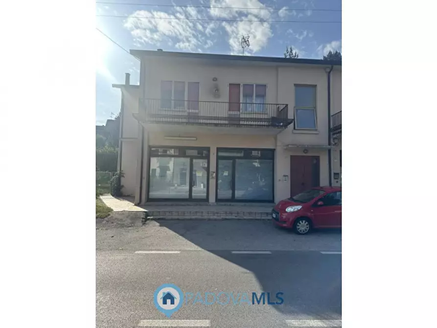 Immagine 28 di Negozio in vendita  in via Fornaci, 221 a Padova