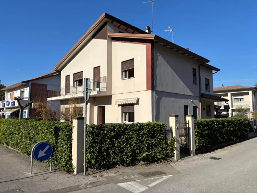 Immagine 20 di Casa bifamiliare in vendita  in Via Roma 143 a Spinea