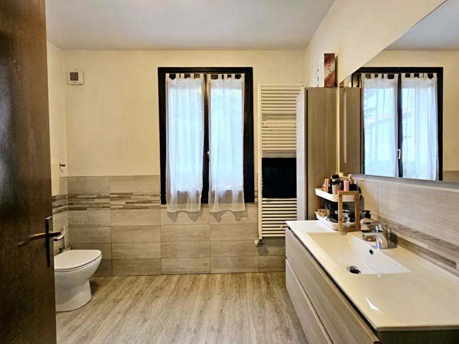 Immagine 6 di Villetta a schiera in vendita  in VIA BANZE a Baone