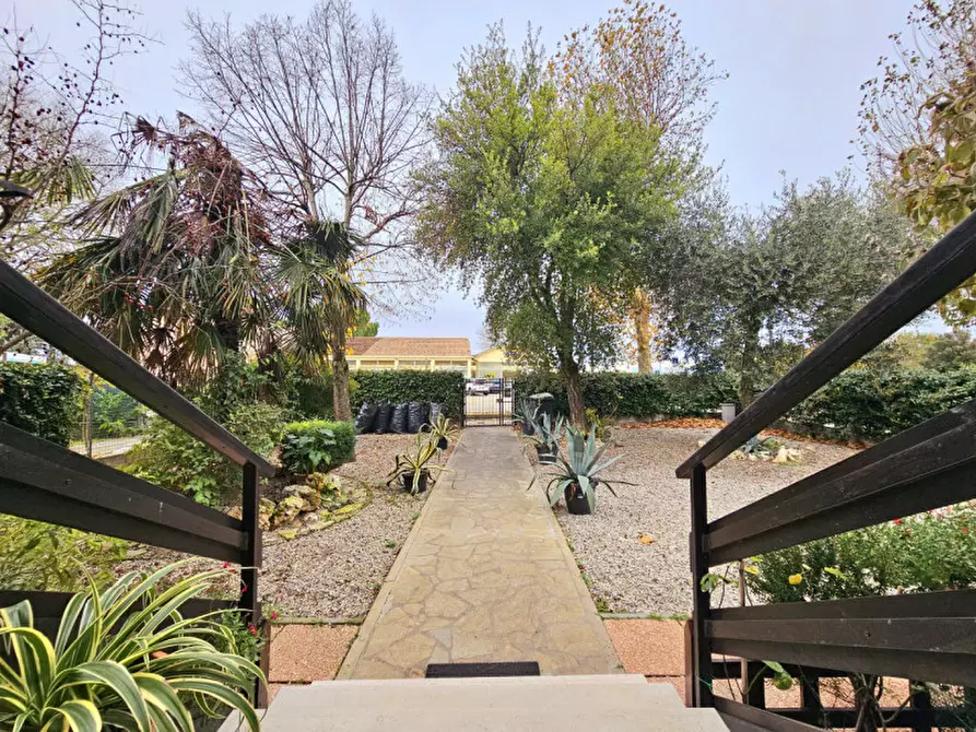 Immagine 7 di Villetta a schiera in vendita  in VIA BANZE a Baone