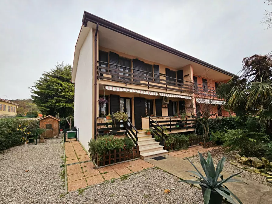 Immagine 23 di Villetta a schiera in vendita  in VIA BANZE a Baone