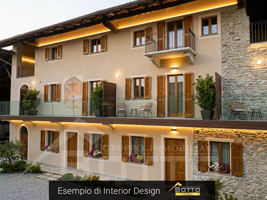 Immagine 3 di Villetta a schiera in vendita  in Via Santo Stefano n.22 a Oleggio