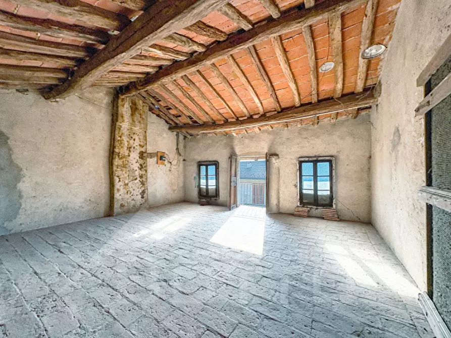 Immagine 16 di Villetta a schiera in vendita  in Via Santo Stefano n.22 a Oleggio