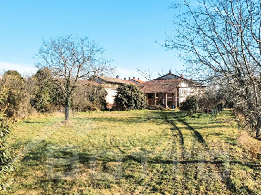 Immagine 26 di Villetta a schiera in vendita  in Via Santo Stefano n.22 a Oleggio