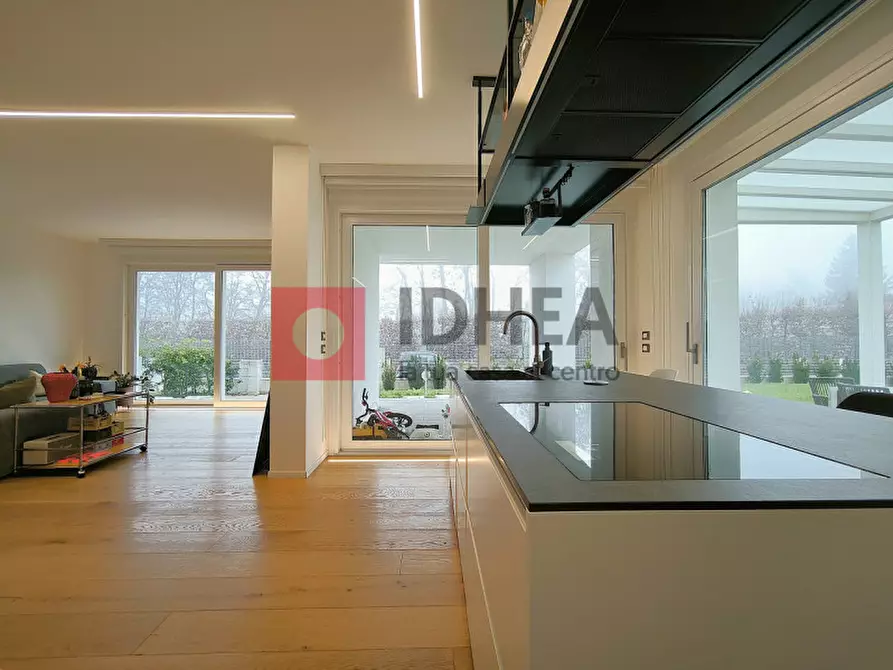 Immagine 3 di Casa bifamiliare in vendita  in silea a Silea