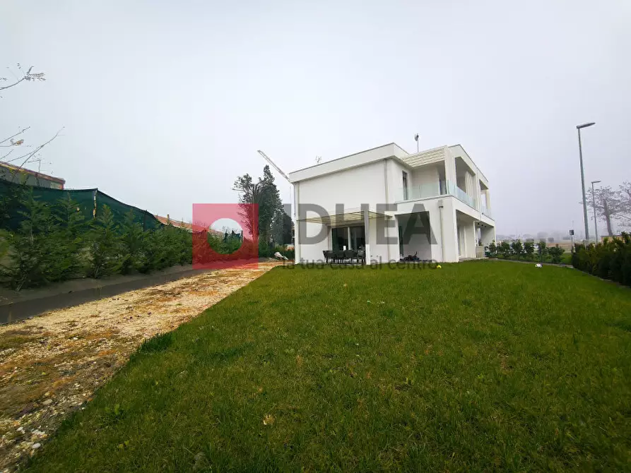 Immagine 26 di Casa bifamiliare in vendita  in silea a Silea