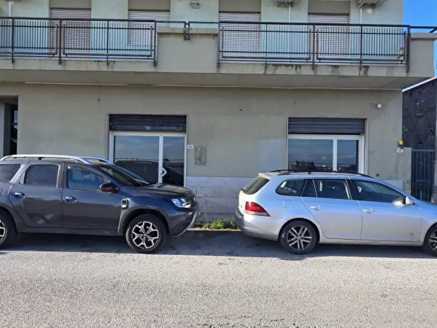 Immagine 16 di Negozio in vendita  in Via Nino Bixio,48-49 a Milazzo