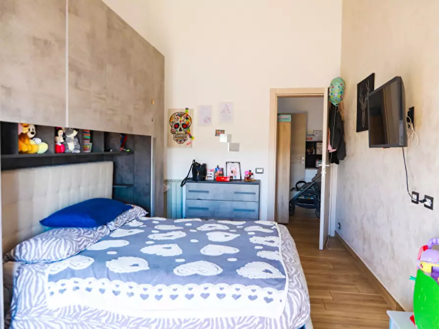 Immagine 8 di Appartamento in vendita  in Via Antonio Banfi a Roma