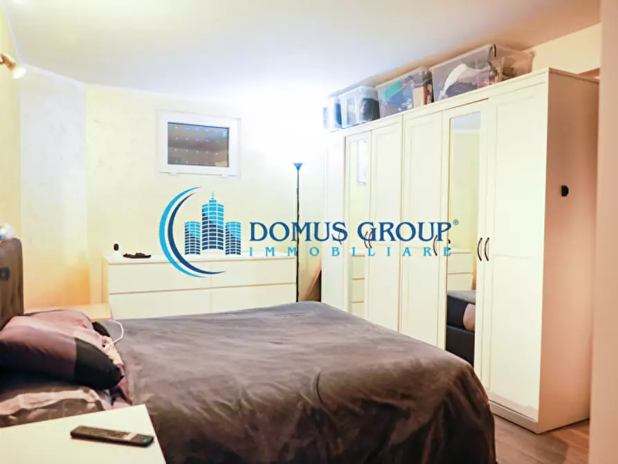 Immagine 11 di Appartamento in vendita  in Via Antonio Banfi a Roma