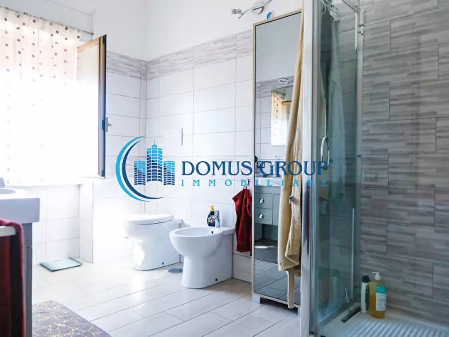 Immagine 13 di Appartamento in vendita  in Via Antonio Banfi a Roma