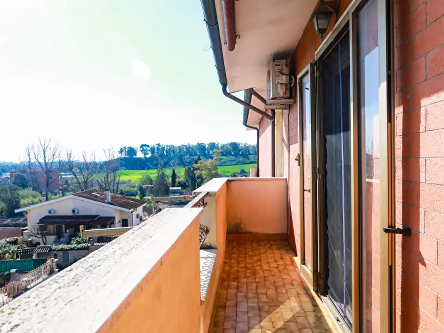Immagine 19 di Appartamento in vendita  in Via Antonio Banfi a Roma