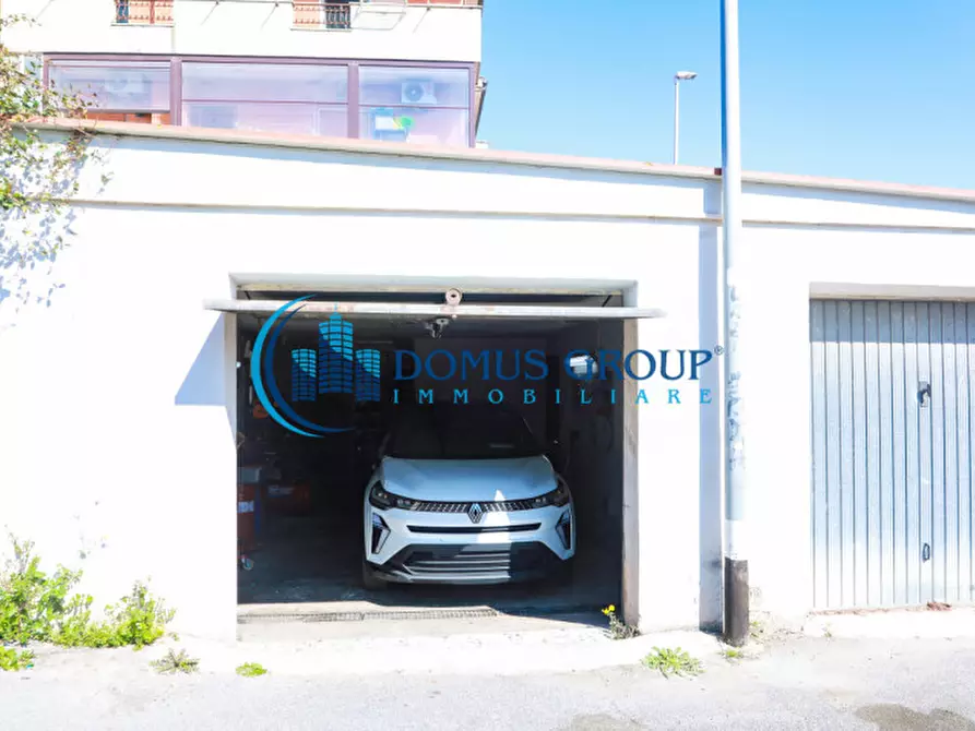 Immagine 24 di Appartamento in vendita  in Via Antonio Banfi a Roma