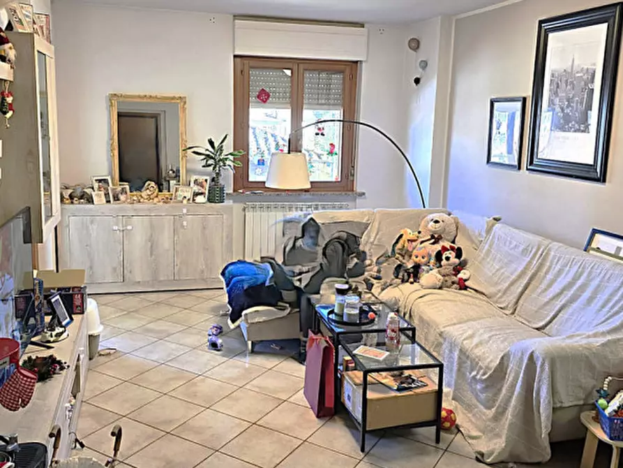 Immagine 2 di Appartamento in vendita  a Passignano Sul Trasimeno