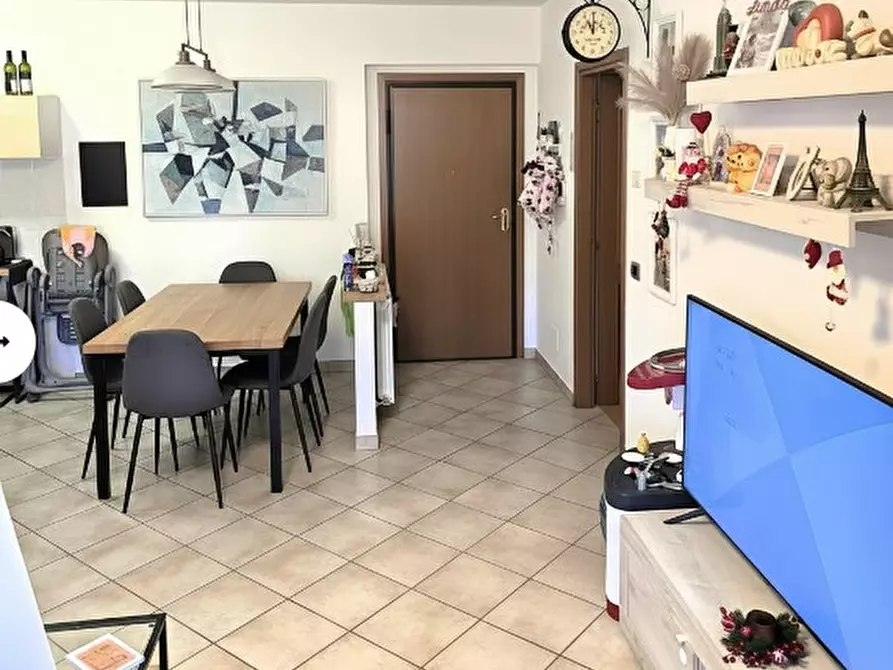 Immagine 3 di Appartamento in vendita  a Passignano Sul Trasimeno