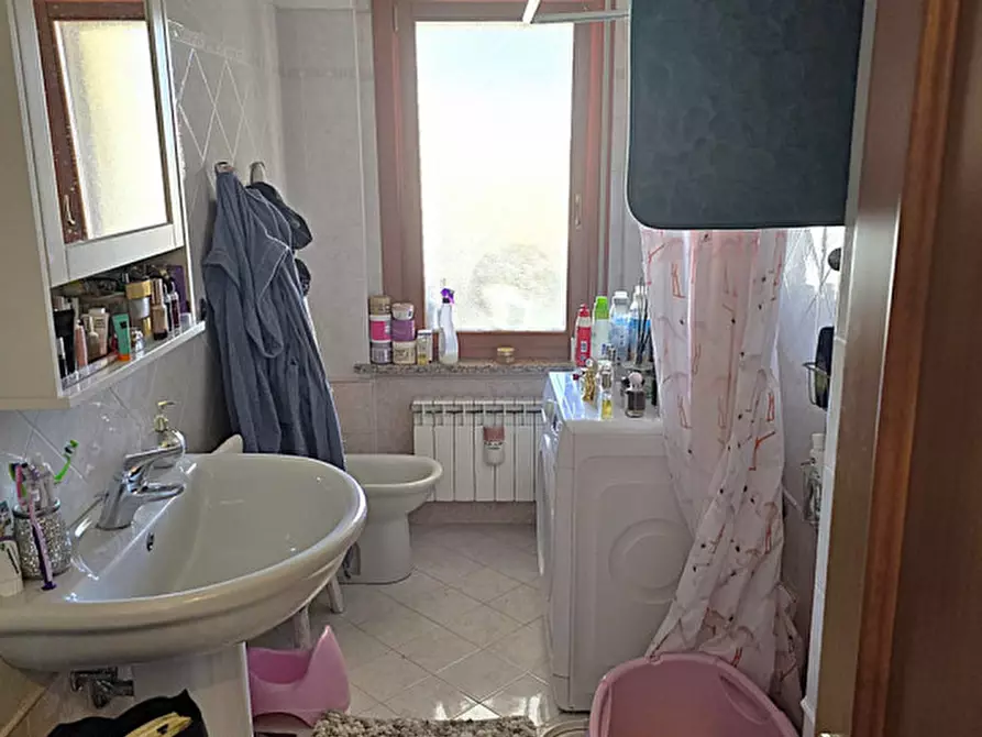 Immagine 12 di Appartamento in vendita  a Passignano Sul Trasimeno