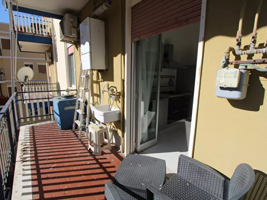 Immagine 4 di Appartamento in vendita  in Via Pietro Castelli 77 a Messina