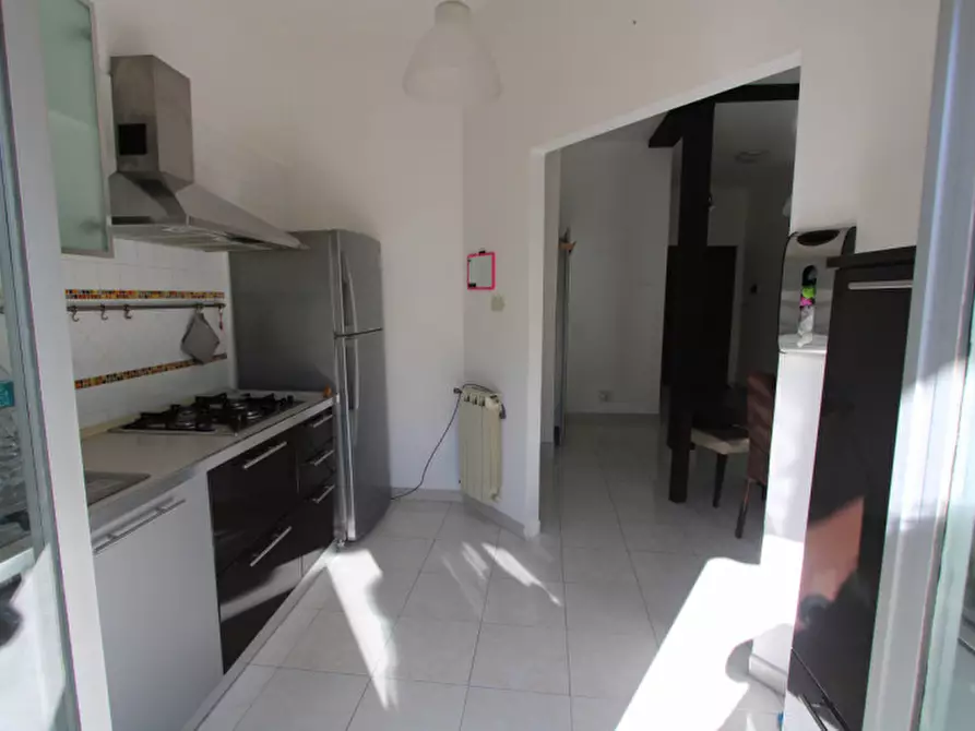 Immagine 6 di Appartamento in vendita  in Via Pietro Castelli 77 a Messina