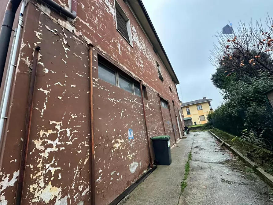 Immagine 39 di Villa in vendita  in via padana superiore 82 a Mazzano