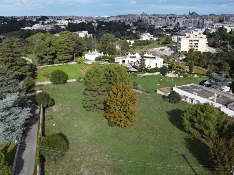 Immagine 10 di Terreno in vendita  in via saliscendi a Martina Franca