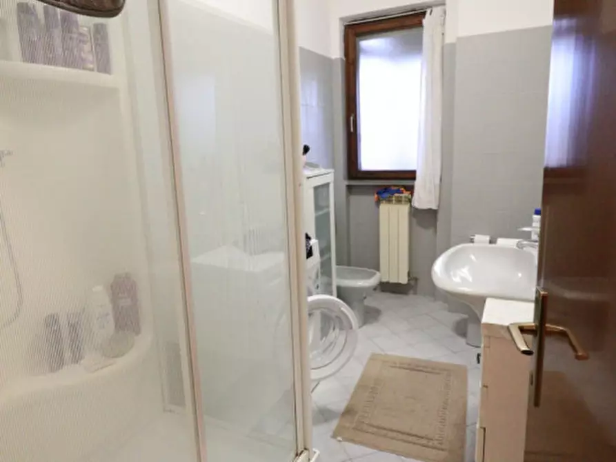 Immagine 15 di Appartamento in vendita  in Via dei Larici a Cavriglia