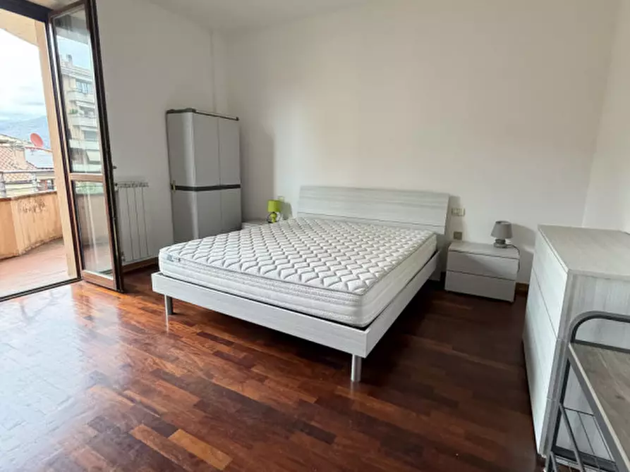 Immagine 10 di Appartamento in affitto  a Prato