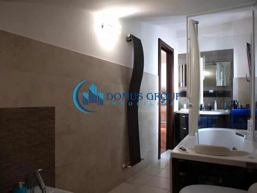 Immagine 15 di Appartamento in vendita  in Via Ridolfo Livi a Roma