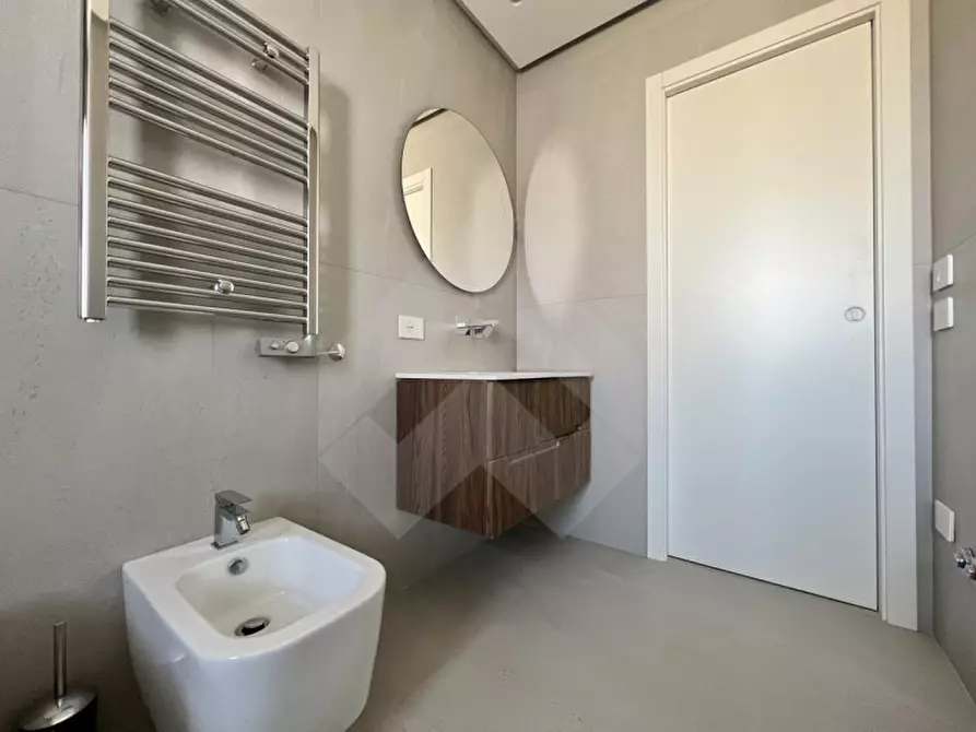 Immagine 5 di Appartamento in affitto  a Andria