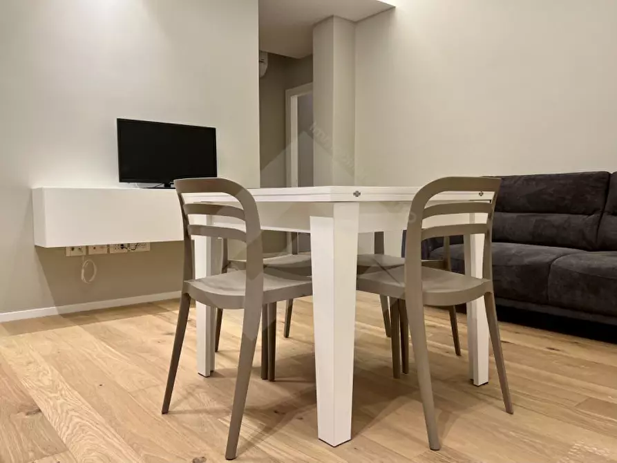 Immagine 13 di Appartamento in affitto  a Andria