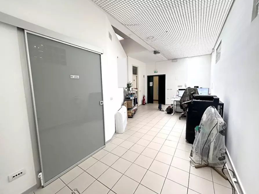 Immagine 4 di Ufficio in affitto  in Via Cervese a Cesena