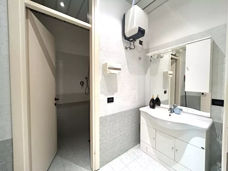 Immagine 5 di Ufficio in affitto  in Via Cervese a Cesena