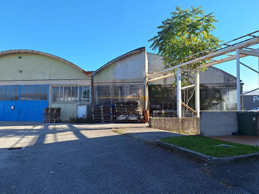 Immagine 3 di Capannone industriale in vendita  in Via Trieste, 9, 33044 Manzano UD, Italia a Manzano