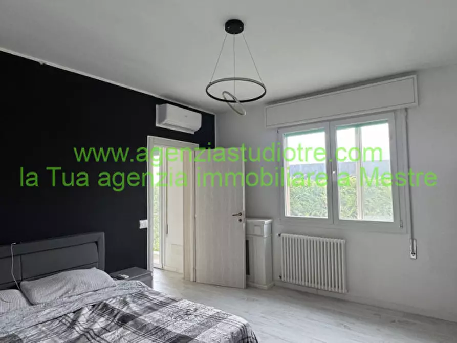 Immagine 17 di Casa indipendente in vendita  in Via Porto di Cavergnago 12 a Venezia