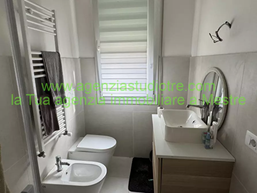 Immagine 23 di Casa indipendente in vendita  in Via Porto di Cavergnago 12 a Venezia