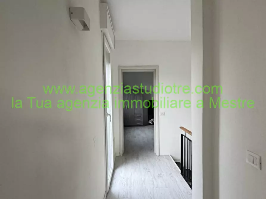 Immagine 24 di Casa indipendente in vendita  in Via Porto di Cavergnago 12 a Venezia