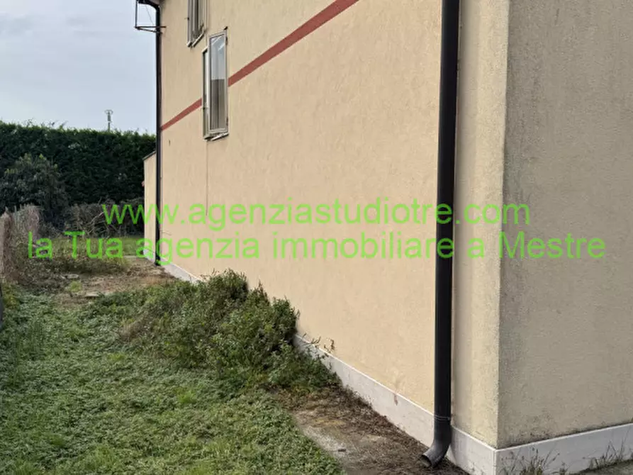 Immagine 29 di Casa indipendente in vendita  in Via Porto di Cavergnago 12 a Venezia