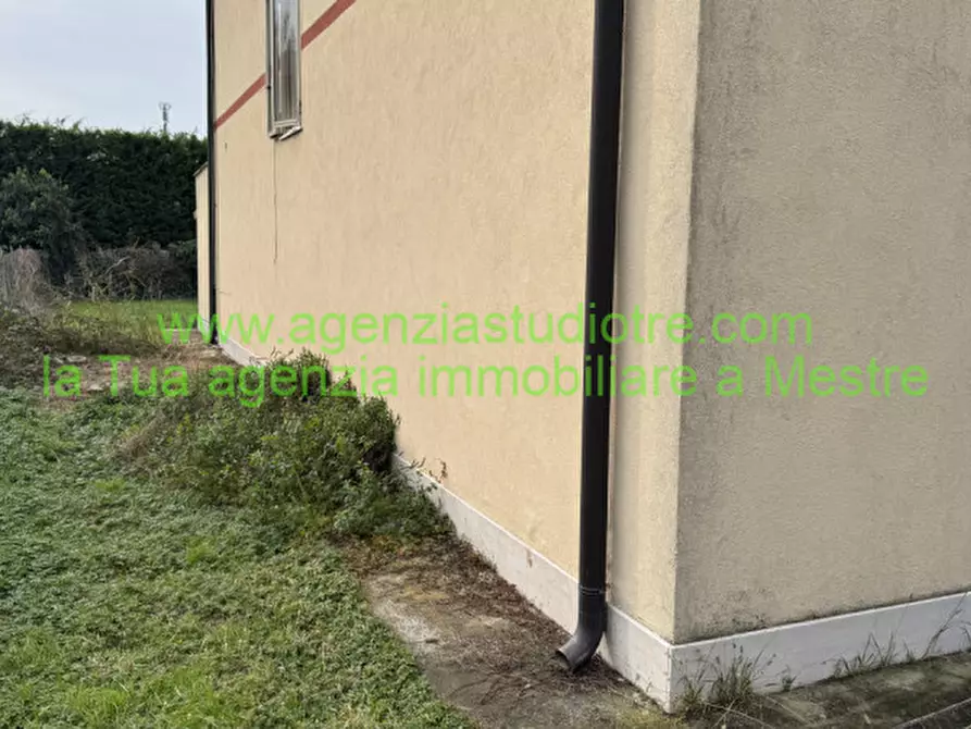 Immagine 30 di Casa indipendente in vendita  in Via Porto di Cavergnago 12 a Venezia